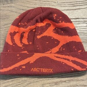 Arc'teryx Red and Orange Knit Beanie